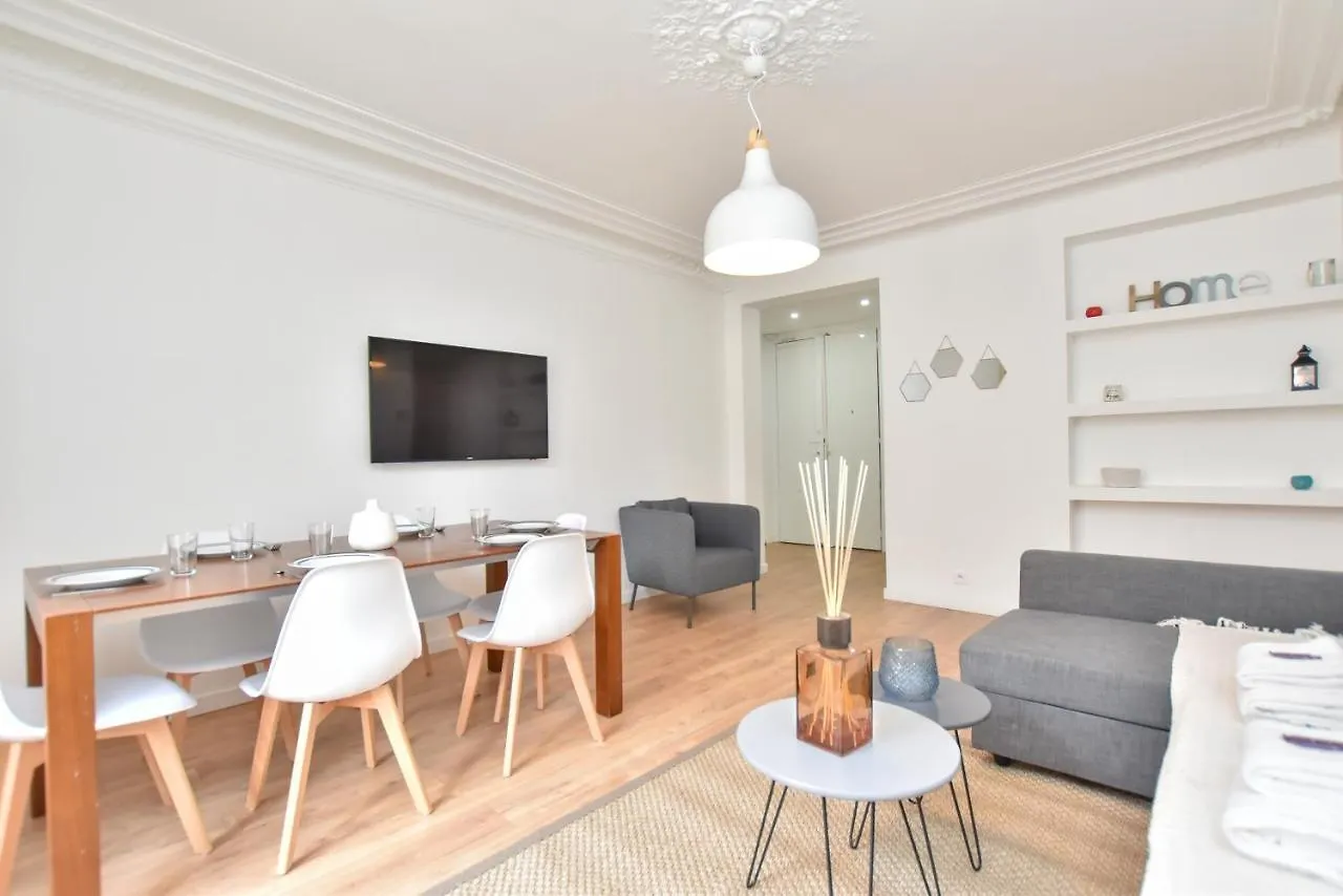 Cozy Apartment 2Br-6P - Royal Palace-Lo Museum París