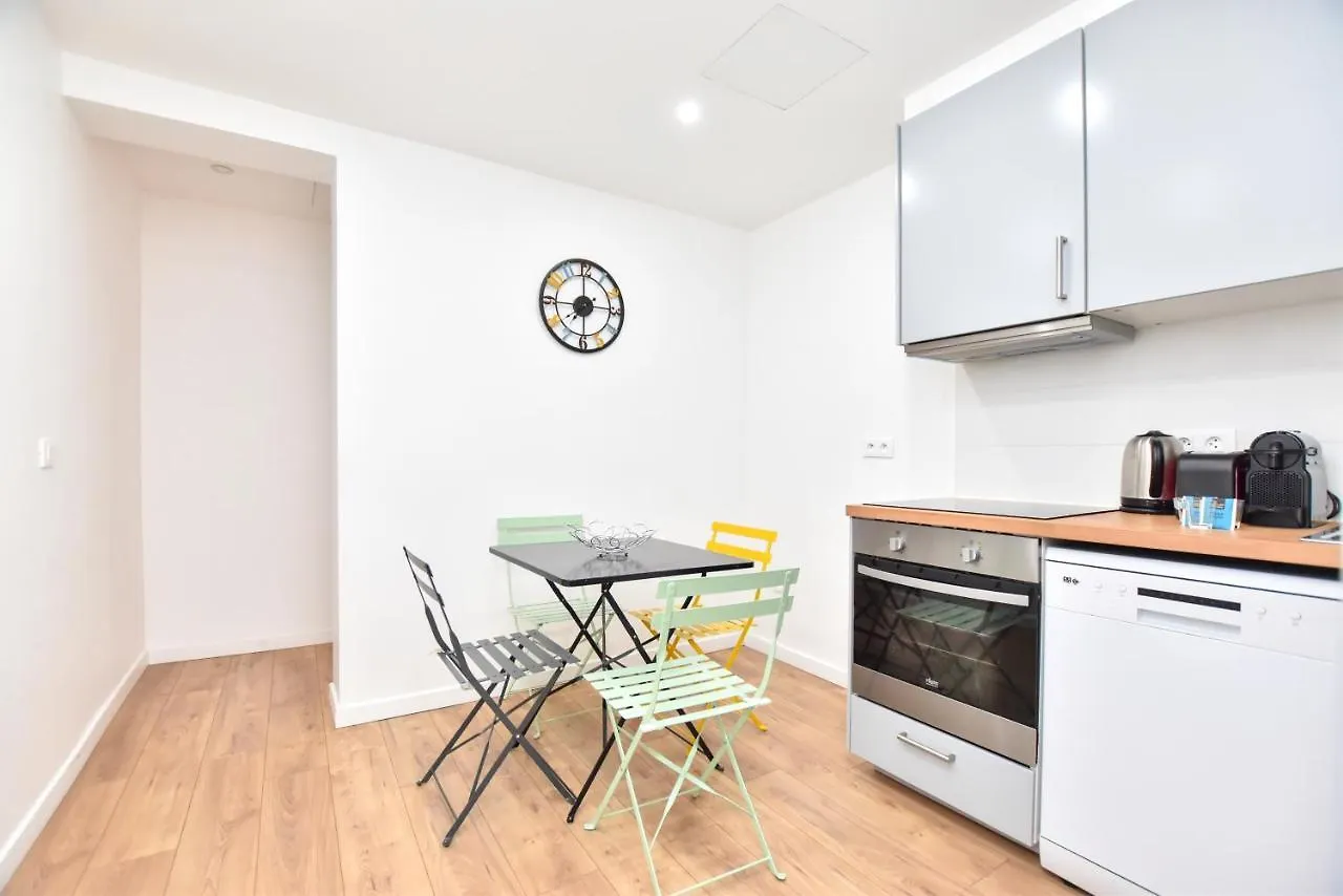 Cozy Apartment 2Br-6P - Royal Palace-Lo Museum Paris France